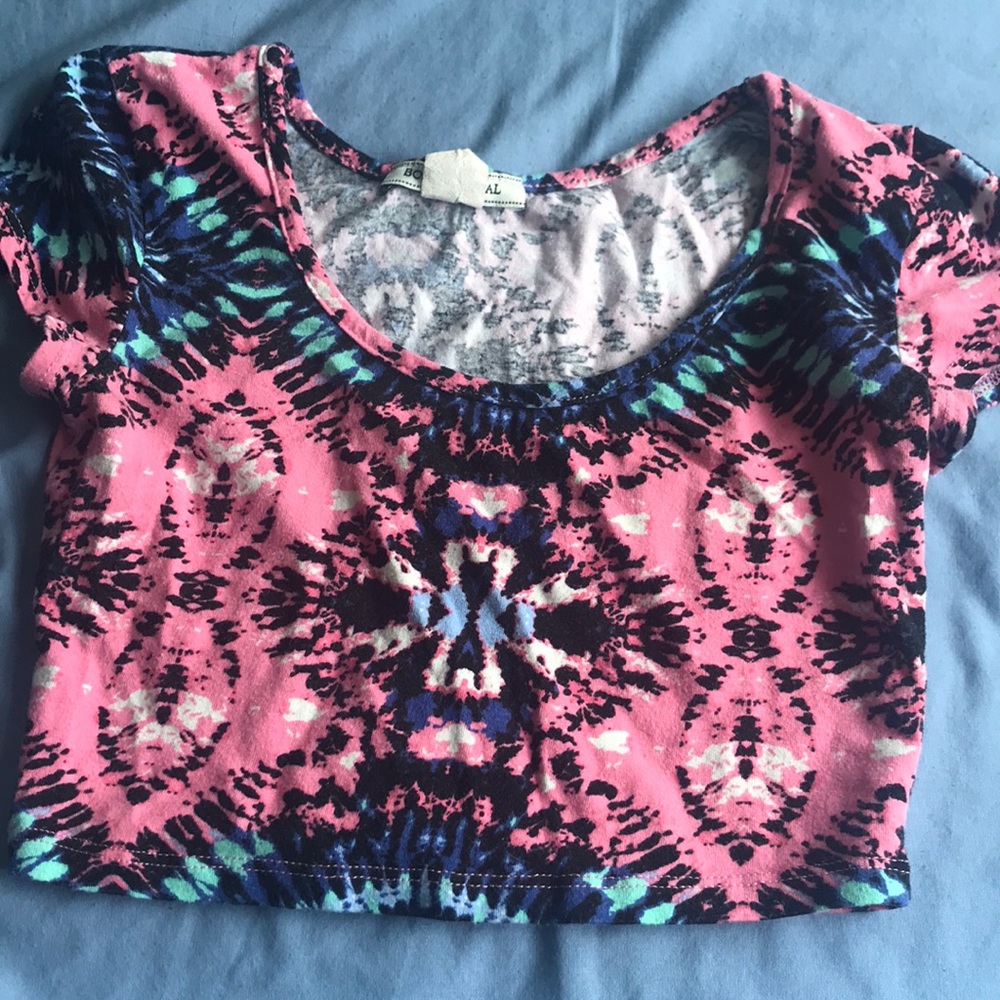 Crop top